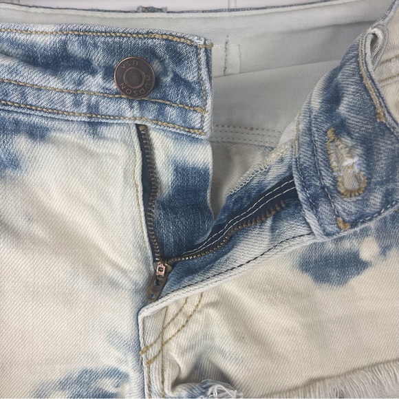 Hudson Shorts Size 30 - Picture 4 of 10